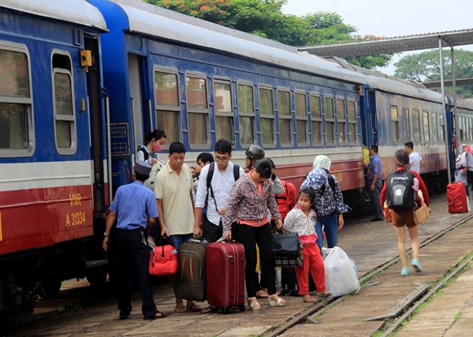 Ga Sài Gòn giảm giá vé đồng loạt cho hành khách đi tàu