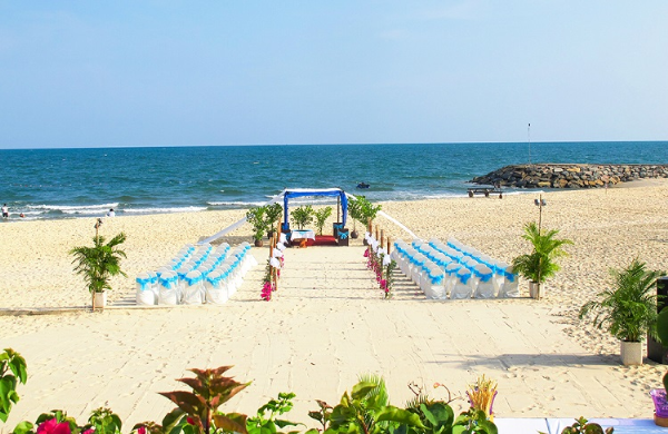 9 resort bãi biển tổ chức tiệc cưới đẹp như mơ
