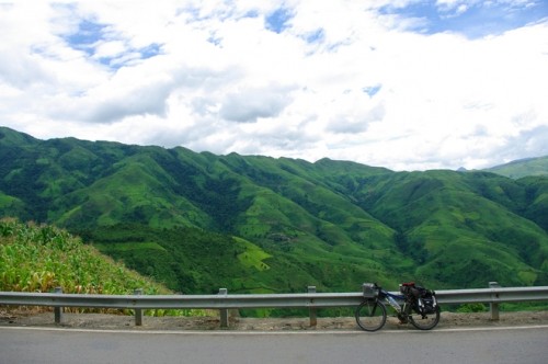 10 con đường đẹp nhất Việt Nam