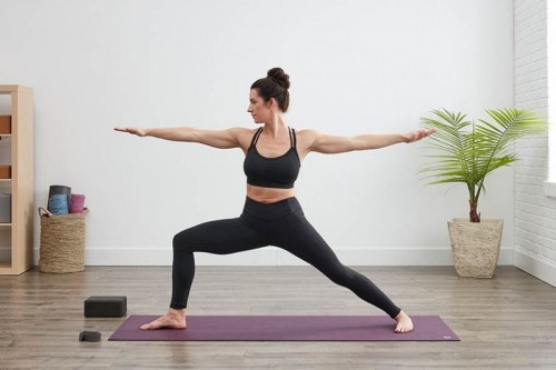 7 bài khởi động trước khi tập yoga làm nóng cơ thể hiệu quả nhất