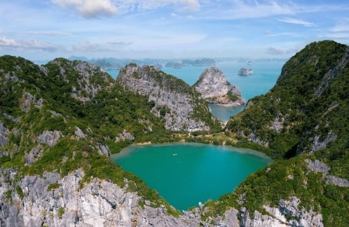 10 hòn đảo đẹp nhất tại tỉnh quảng ninh