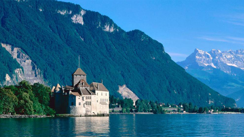 Hành trình du lịch Thụy Sĩ khám phá những điểm du lịch đẹp đến mê ly