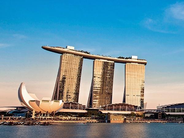 Du lịch Singapore chiêm ngưỡng các công trình kiến trúc vĩ đại