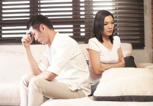 10 tật xấu của vợ khiến chồng cảm thấy khó chịu nhất