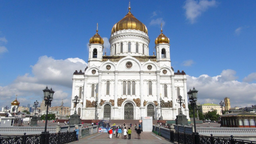 Du lịch Nga tham quan nhà thờ Chúa cứu thế