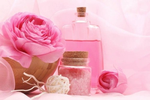 10 lợi ích của hoa hồng dành cho phái đẹp