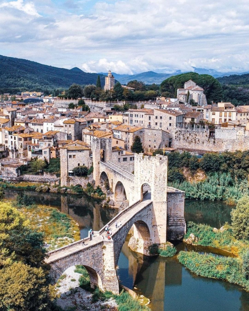 Besalú, Spain’s picturesque medieval town