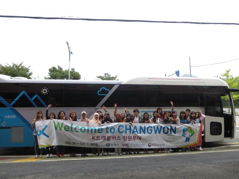 K-travel Bus – xe bus phục vụ riêng cho khách du lịch Hàn Quốc
