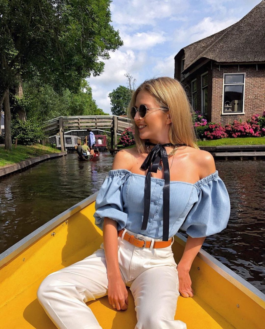 ancient village, giethoorn, netherlands, travel abroad, travel around europe, travel the world, giethoorn, a roadless village known as the ‘venice of the netherlands’