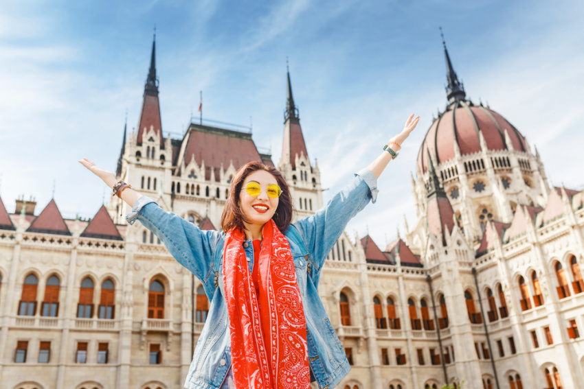 Muốn tham gia tour du lịch Đông Âu cần điều kiện gì?