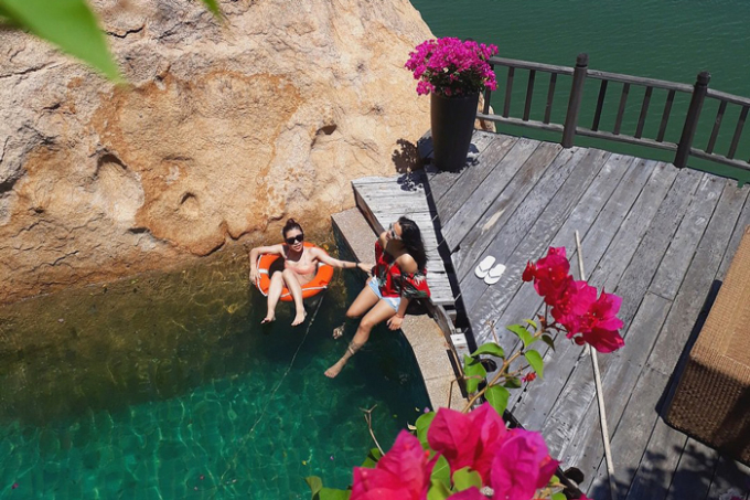 3 resorts, beautiful like a dream, discover, pacify, discover 3 dreamlike resorts in binh lap island