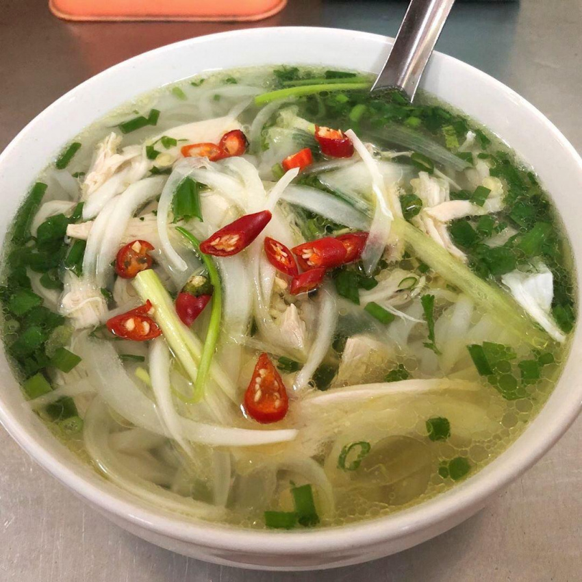 delicious chicken noodle soup, delicious pho restaurant in hanoi, delicious restaurant in hanoi, 4 delicious chicken noodle soup shops ‘not trying is a pity’ in hanoi hà