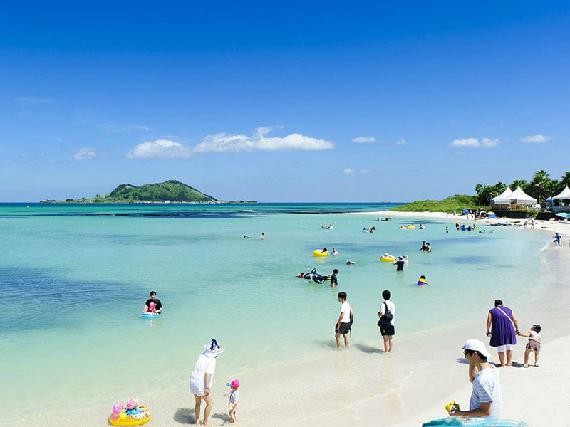 Cùng khách du lịch gọi tên 08 bãi biển đẹp nhất Hàn Quốc