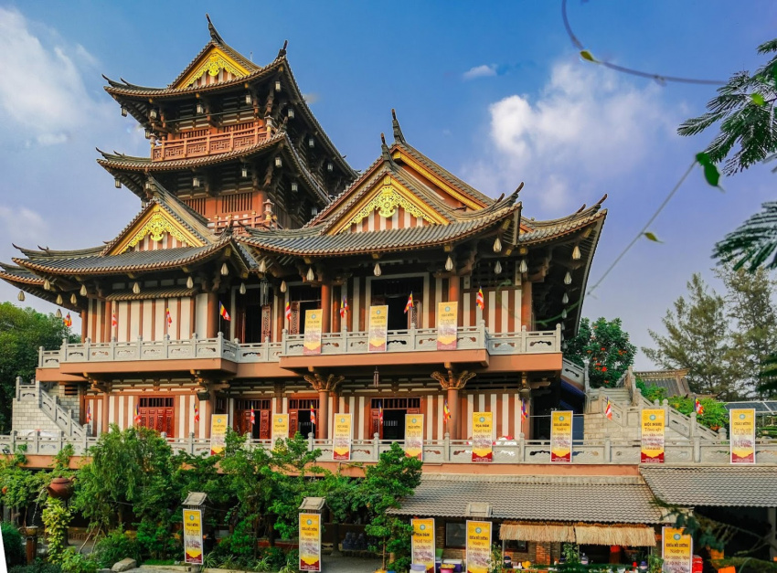 Khanh An Monastery is a famous temple with beautiful Japanese architecture in Saigon