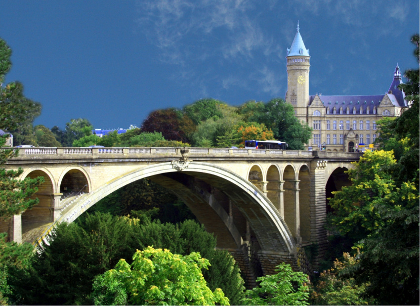 nao lòng trước vẻ đẹp tráng lệ của thành phố du lịch luxembourg