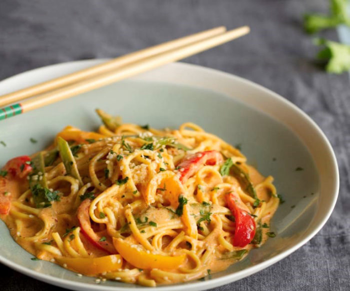 Irresistibly delicious weekend breakfast with delicious curry noodles