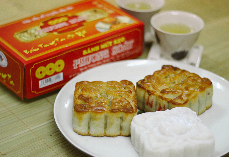 How has mooncakes changed in the 21st century?