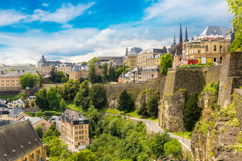 Đi du lịch Luxembourg mùa Đông nên mang gì?