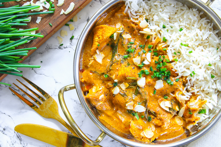 chicken curry, chicken curry with coconut milk, coconut milk chicken curry recipe is as delicious as the chef!