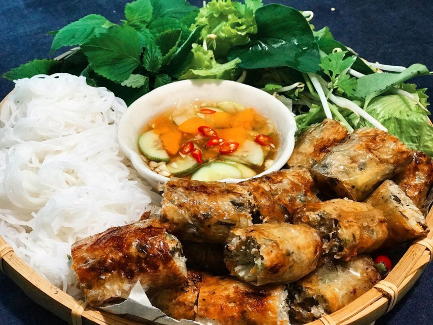 fried spring rolls, vietnamese specialties, crispy fried spring rolls, a rustic but sophisticated vietnamese dish