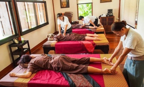 10 tiệm chuyên, có tay nghề massage chân tốt nhất ở hà nội