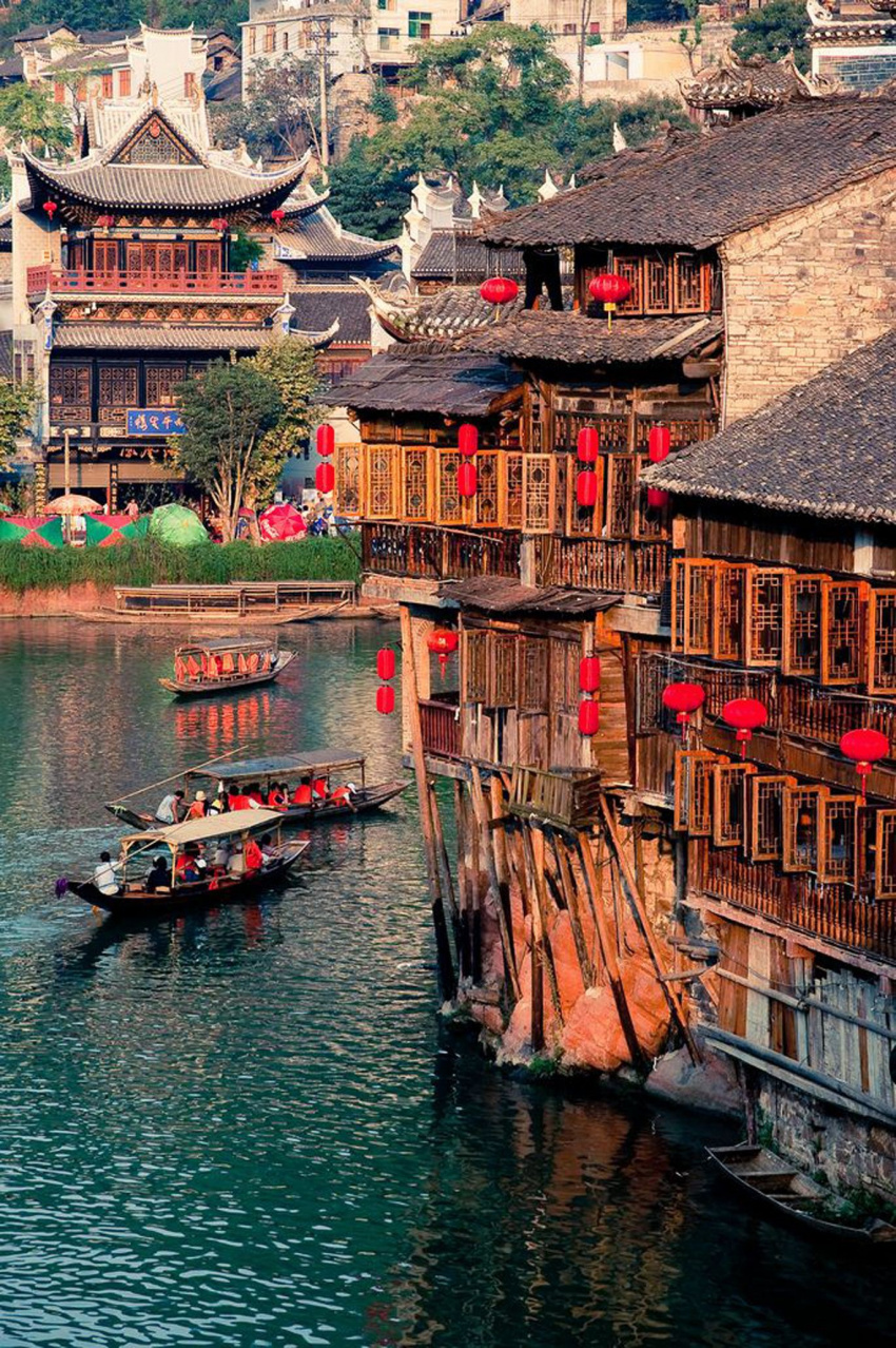 phoenix ancient town, phoenix ancient town – where time stops for those who want to live slowly sống