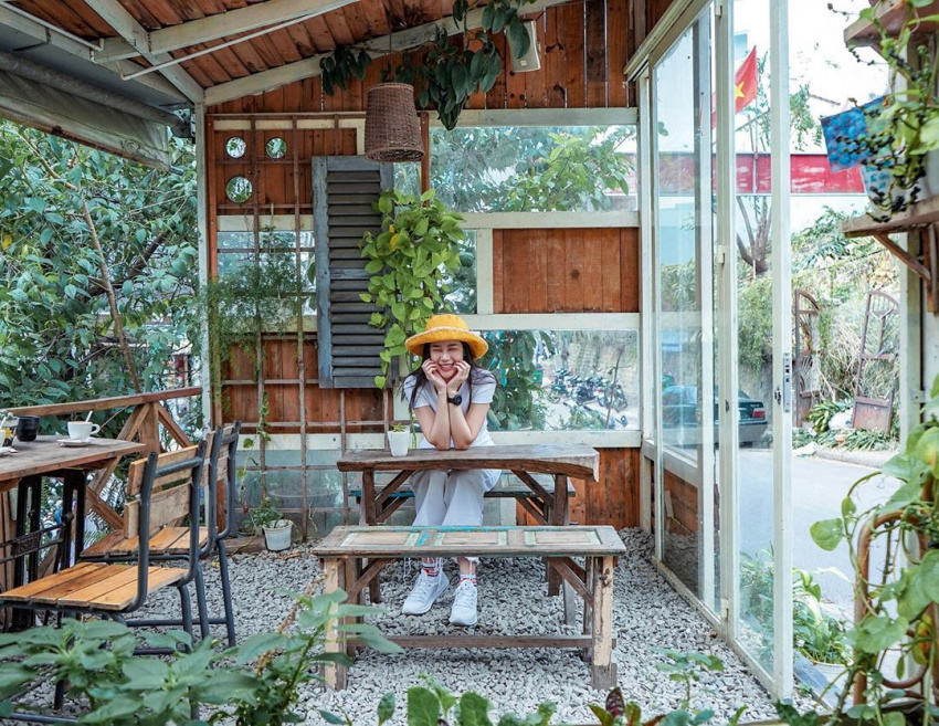 a beautiful cafe, da lat speciality, dalat cuisine, nice cafe, nice coffee shop in da lat, vietnam tourism, visit dalat, 5 beautiful cafes, worth a visit when coming to da lat