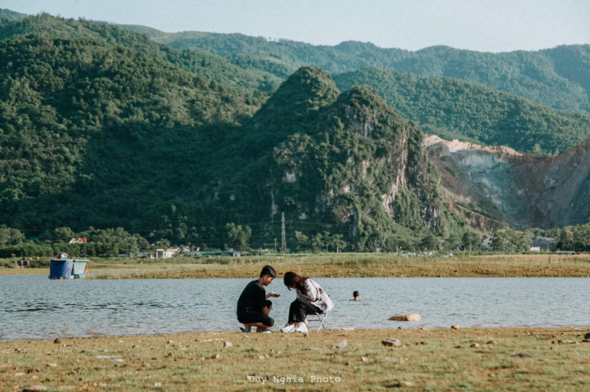 dong lemon lake, lemon clock, lemon watch camping, peace lemon field, dong chanh lake, a free picnic spot just 40km from hanoi