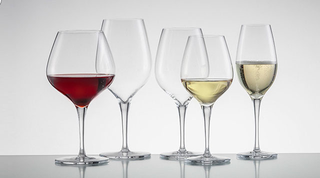 Choose the right wine glass to ‘reward’ the wine to its full flavor