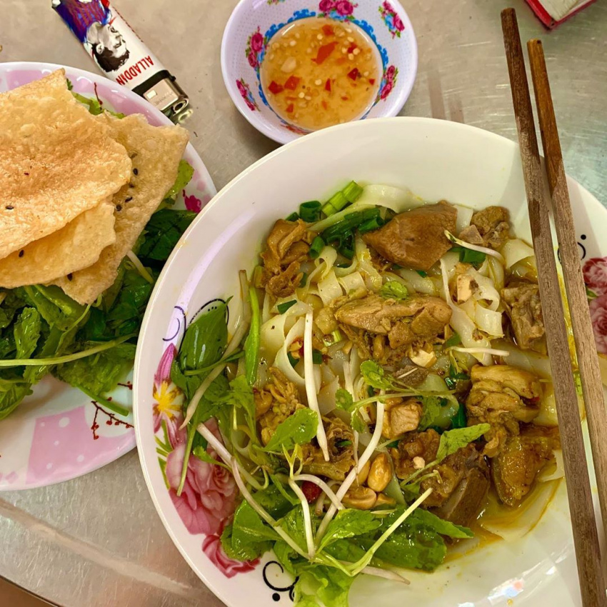 Quang noodles, a must-try dish when coming to Quang Nam
