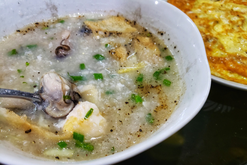 culinary elite, oysters, phu yen cuisine, streets cuisine, about the land of ‘yellow flowers and green grass’, eat a series of super delicious specialties from oysters