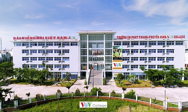 5 trường đại học, cao đẳng đào tạo báo chí hàng đầu việt nam