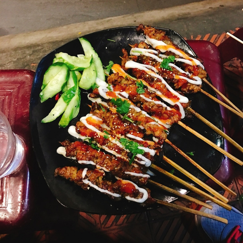 7 delicious grilled meat skewers in Hanoi