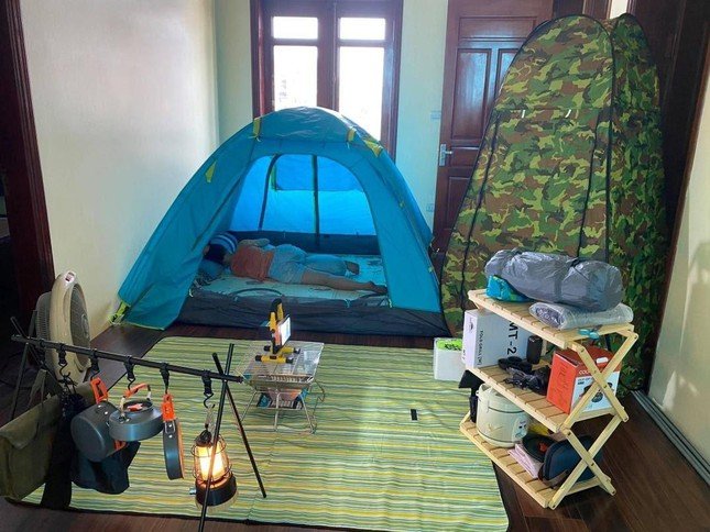 camp, camping, camping at home, rooftop camping, weekend travel, camping on the terrace, an interesting ‘home travel’ idea during the holiday season
