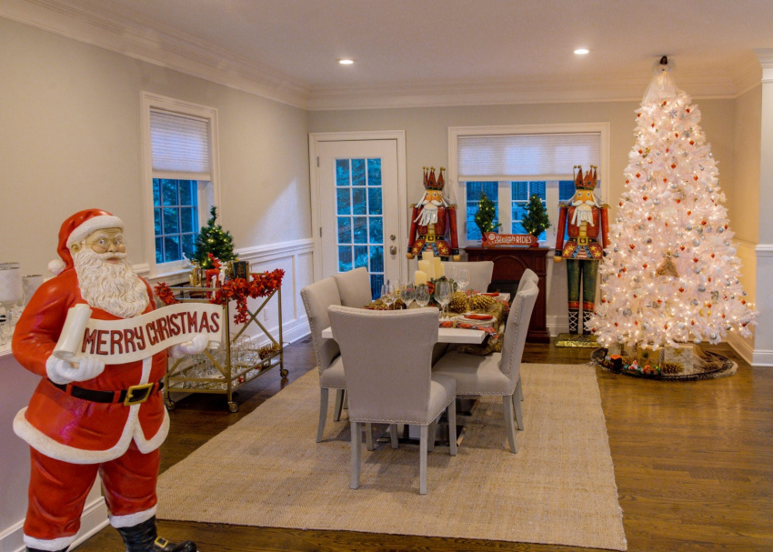 christmas, christmas home decoration, noel 2020, enjoy christmas at a christmas house priced at vnd 23 million/night