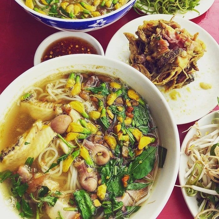 Chau Doc fish vermicelli, a specialty with the taste of the Western river