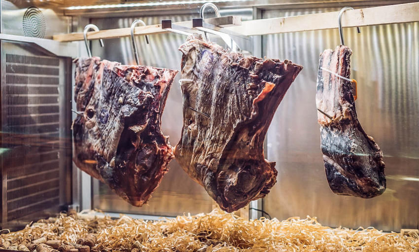6 things to know about Dry-aged, an aged beef requires hundreds of days to process