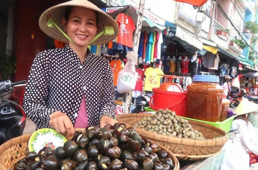 Saigon snails and the rustic but generous culinary delights of Southerners