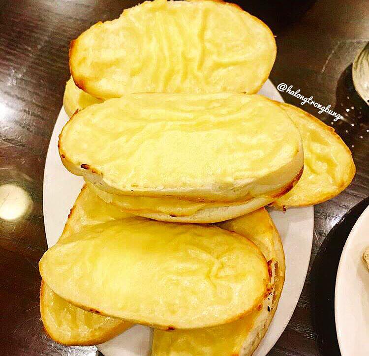 cheese bread, quang ninh tourism, vietnam tourism, vietnamese specialties, cheese bread, from a side dish in a restaurant to a ‘must try’ dish in ha long