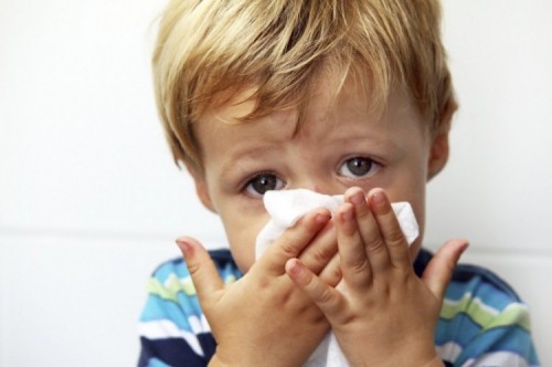10 tác hại của việc dùng kháng sinh không đúng cách cho bé