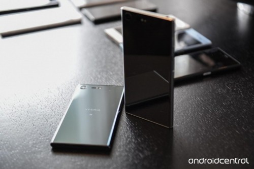 10 điều cần biết về chiếc smartphone tốt nhất của Sony: Xperia XZ Premium