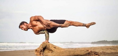 12 lợi ích của tập yoga đối với nam giới