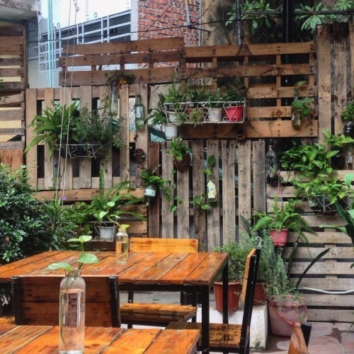 7 quán café sử dụng ống hút thân thiện với môi trường tại hà nội