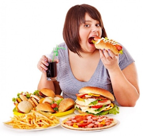 5 điều phụ nữ cần chú ý vào bữa trưa để tránh bị tăng cân