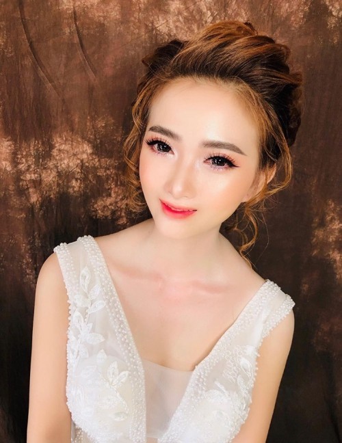 5 Tiệm trang điểm cô dâu đẹp nhất Gò Công, Tiền Giang