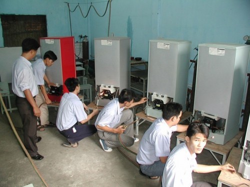 5 trung tâm dạy nghề sửa chữa điện lạnh uy tín nhất tphcm