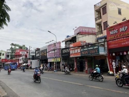 10 con đường mua sắm chất nhất Sài Gòn bạn không thể bỏ qua