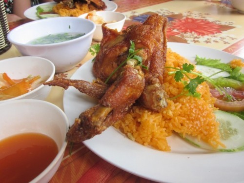 10 quán cơm gà ngon nhất ở TP. Hồ Chí Minh