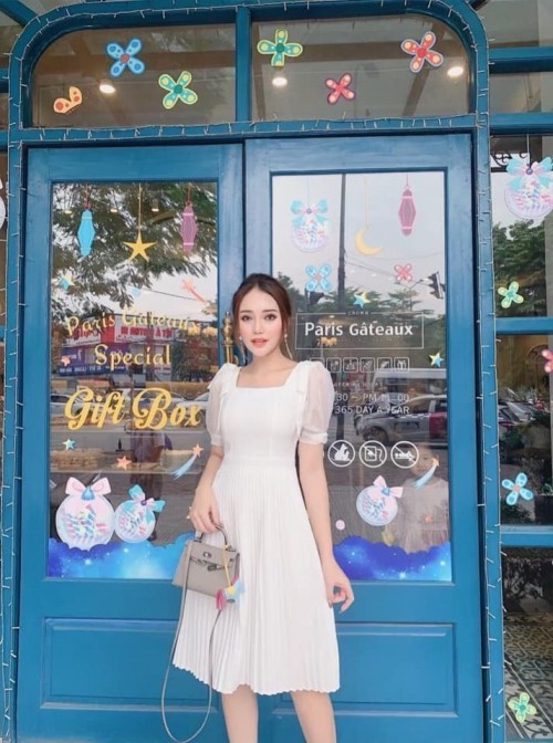 7 Shop bán váy đầm dự tiệc đẹp nhất tại Đà Nẵng - ALONGWALKER