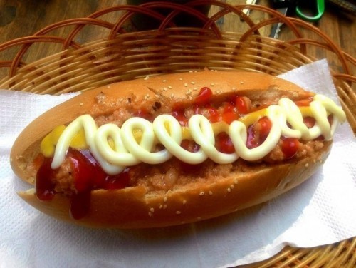 7 địa chỉ ăn hotdog ngon nhất hà nội